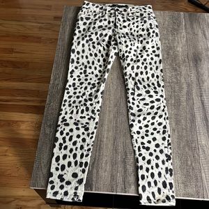Women’s Joe’s animal print jeans-size 26